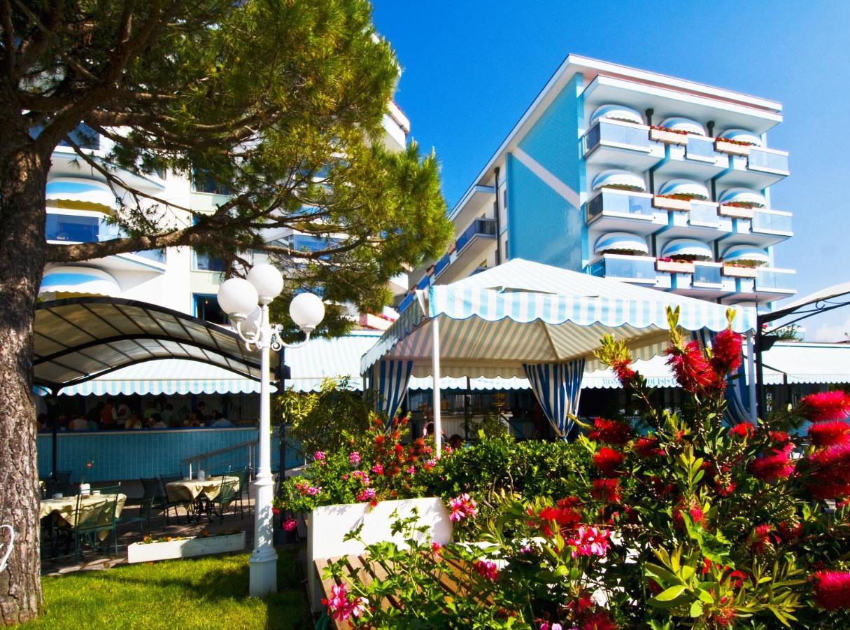 Hotel Monaco&Quisisana Lido di Jesolo Exterior foto