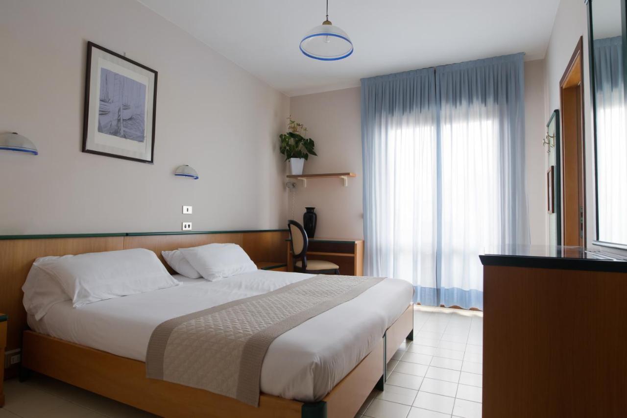 Hotel Monaco&Quisisana Lido di Jesolo Exterior foto